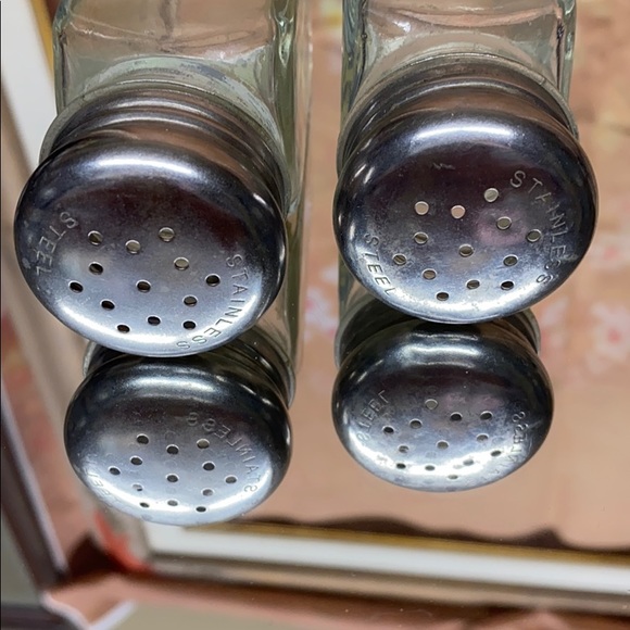 Novelty Sylvester Salt Shakers (2) ONE LEFT!! - Picture 5 of 6